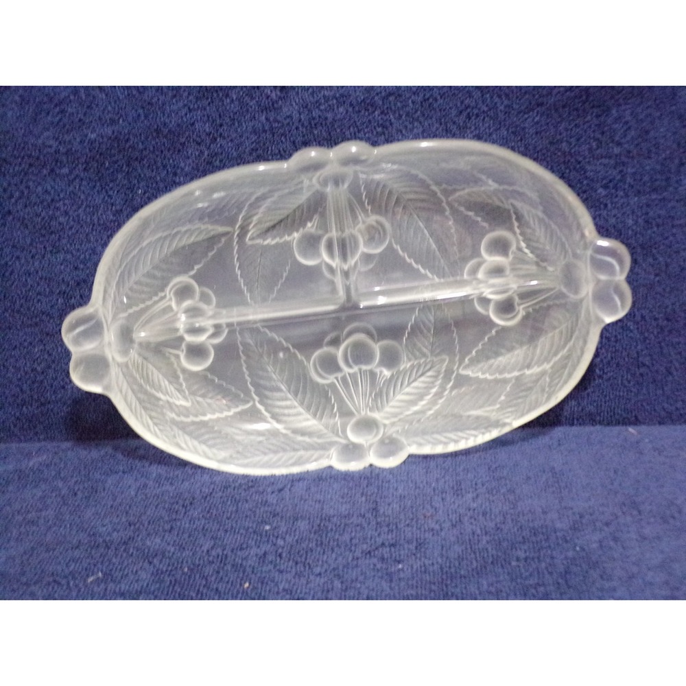 Mikasa Crystal Relish Dish Divide 12" L x 7" W x 2" D Frosted Cherries RC149/345